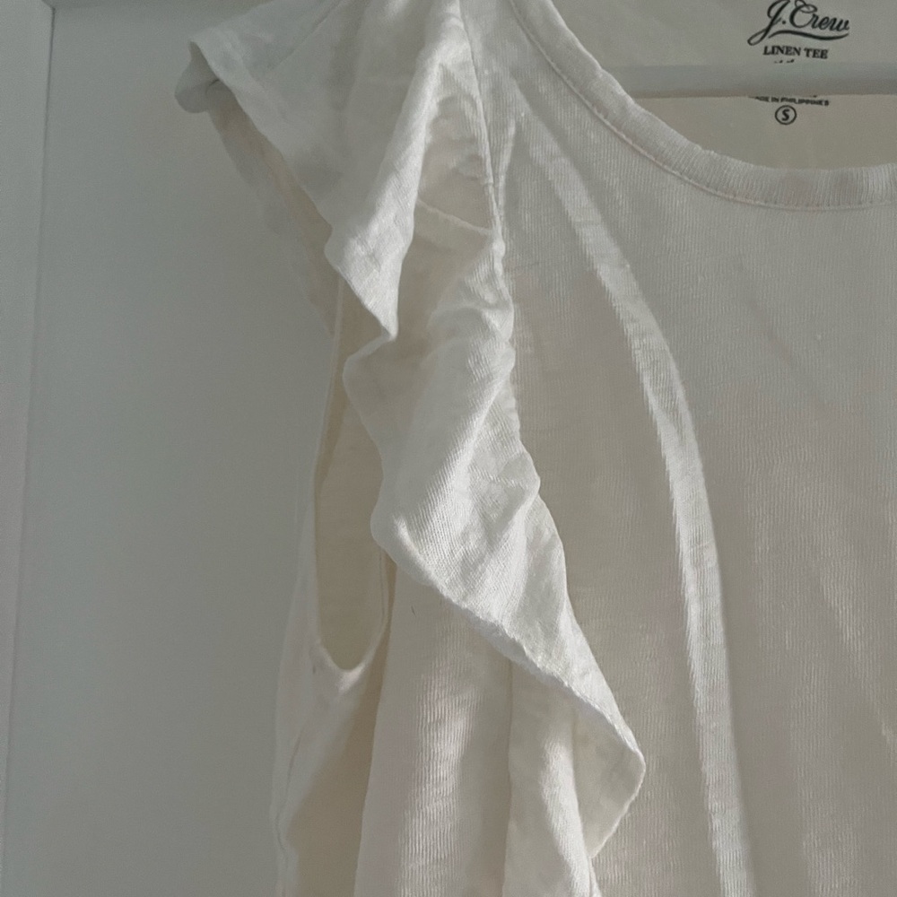 Off White Ruffle Tank Top - Picture 3 of 3